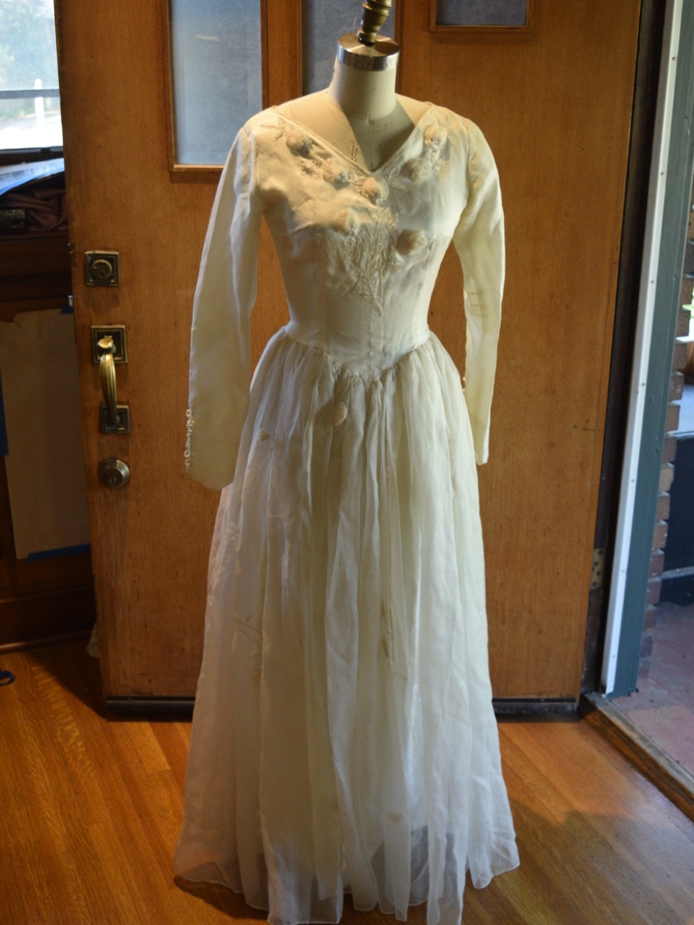 Satin and Organza wedding dress from the 50s